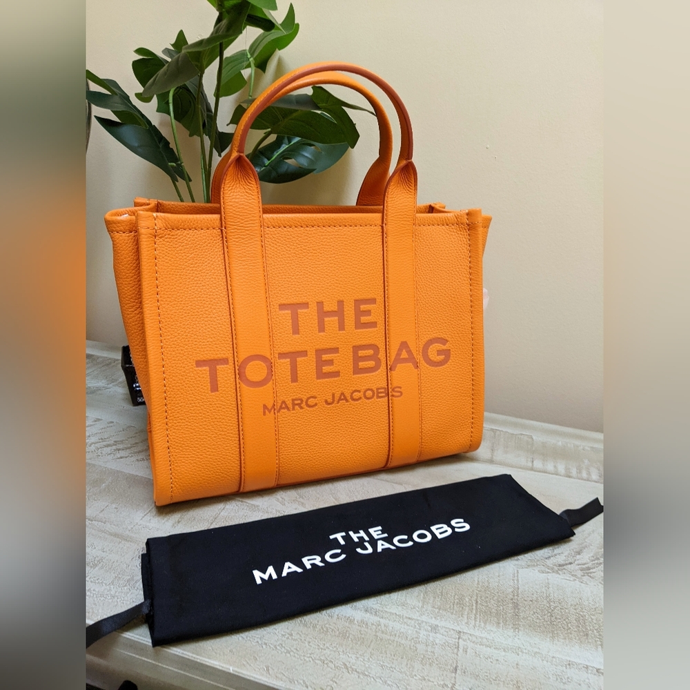 MARC JACOBS THE TOTE BAG Medium Scorched Orange